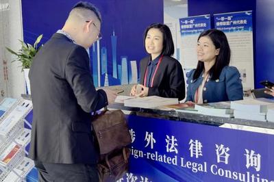 港澳律师广交会“执业”初体验 国际法律服务经验助客商投资
